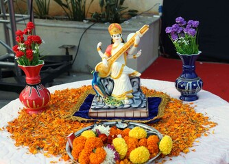 Saraswati Puja hindu goddess