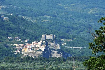 Fototapeta na wymiar Cerro al Volturno (IS) - Castello Pandone