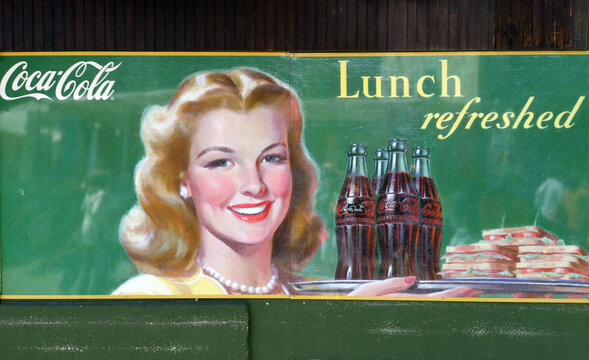 vecchia insegna della coca cola, old coca cola sign