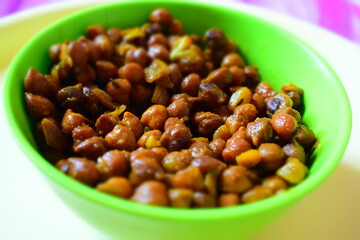 bowl of spicy boiled black chickpeas