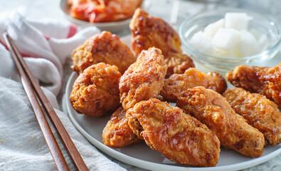 korean fried chicken wings with gochujang sauce