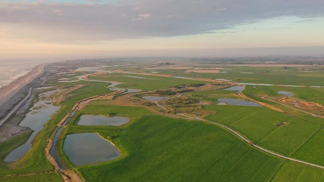 Le H&acirc;ble d'Ault vu du ciel en Baie de Somme (Picardie, Hauts-de-France, France)
