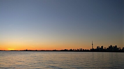Fototapeta premium sunset over the city