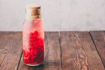 Red currant infused water