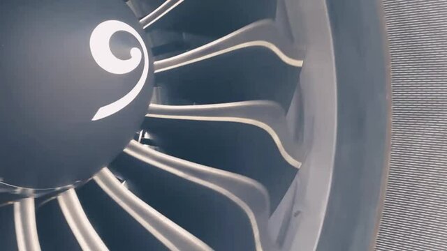 Aviones y motores de avi&oacute;n