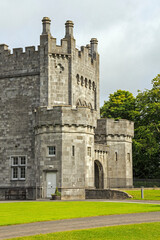 Fototapeta na wymiar Kilkenny Castle, castle in Kilkenny, Ireland built in 1195 to control a fording-point of the River Nore and the junction of several routeways