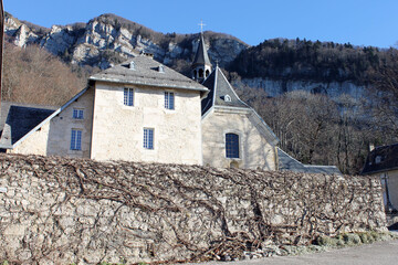 Chalais et son monastère
