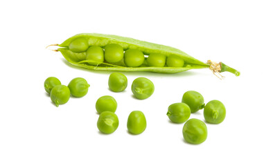 green peas isolated