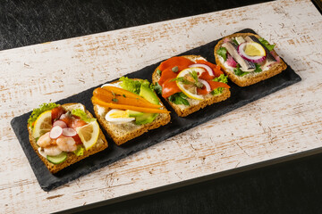 オープンサンドイッチ　Open sandwich 