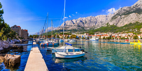 Fototapeta na wymiar Famous Adriatic coast - Makarska riviera in Dalmatia. Croatia summer holidays