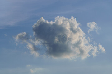 white cloud in the blue sky
