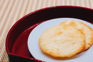 焼きあごせんべい