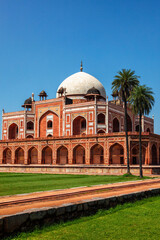 Obraz premium Humayun's Tomb famous tourist attraction destination. Delhi, India