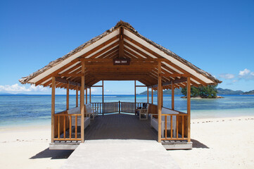 Small Jetty - Seychelles - La Digue - Union Estate Park - Tropical Beach Hut