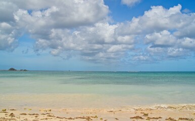 Obraz premium Sea view at sunny Caribbean day 