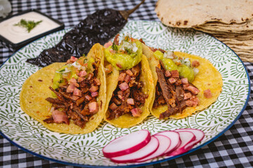 tacos mexicanos