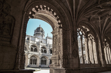 Fototapeta premium Monastery of Jeronimos (Mosteiro dos Jeronimos), manueline style, in Lisbon, Portugal.