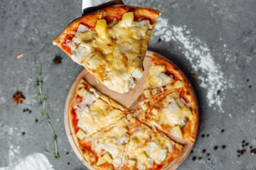 Pizza with Chicken Breast, Pineapple and Mozzarella Cheese