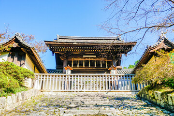 Fototapeta na wymiar 京都　毘沙門堂
