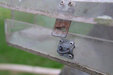 Old mailbox with incorrect Hasp Master Lock key lock