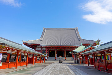 Fototapeta premium 朝の浅草寺