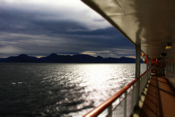 Blick von der Fähre in Norwegen