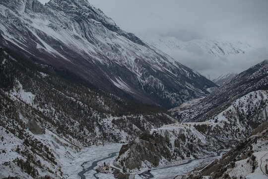 Marshyangdi river by Ledar village, Annapurna circuit, Nepal