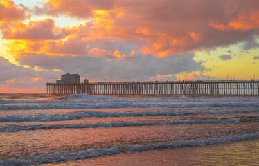Fototapeta premium sunset over the ocean