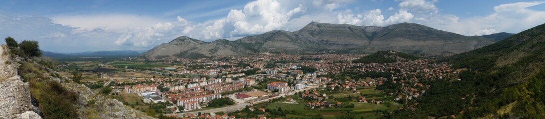 Fototapeta na wymiar Trebinje town below, seen from a mountain top in Bosnia