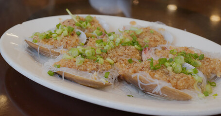 Hong Kong seafood steamed scallop
