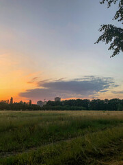 Obraz na płótnie Canvas sunset over the city