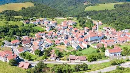 Fototapeta na wymiar aerial view of ochagavia rural town, Spain