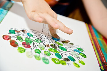 Tree of toe prints. Drawing for children, little artists. Finger paints, free time for toddler. 