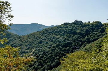 Obraz premium Glozhene monastery in Balkan mountain, Bulgaria
