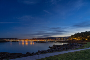 Ribeira vista desde Rio Azor por la noche