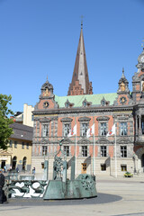 Fototapeta premium Rathaus und Brunnen in Malmoe