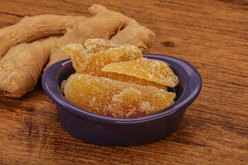 Dry sweet ginger in the bowl