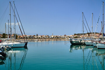 Fototapeta premium sailboats and yachts in the port of Rethymnon