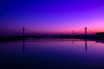 Fototapeta na wymiar Bridges in the sunset