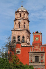 Fototapeta na wymiar tower in Queretaro