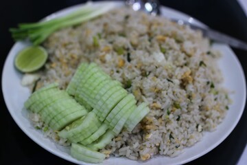 stir fried asparagus with garlic