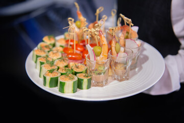 tray service assort of canapes