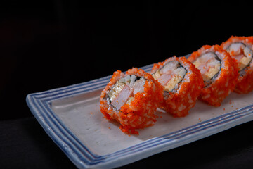 Calfornia maki sushi © lmanju