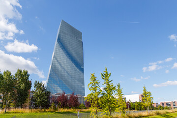 Sitz der Europäischen Zentralbank (EZB) in Frankfurt am Main. Ansicht aus Sonnemannstraße....