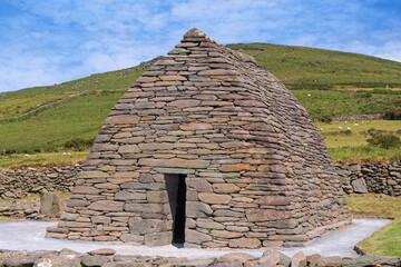Gallarus Oratory, a 9th century miniature church near Dingle, in County Kerry, Ireland, an example of a corbel vaulting building technique. © Jane McIlroy