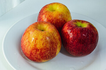 Big red apple on the disc