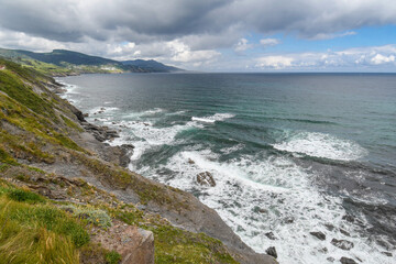 Fototapeta na wymiar Cliffs by the sea in Cobarón