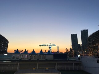 Naklejka premium london skyline at sunset