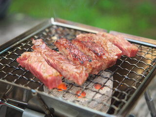 登山で焼く黒毛和牛（イチボ）