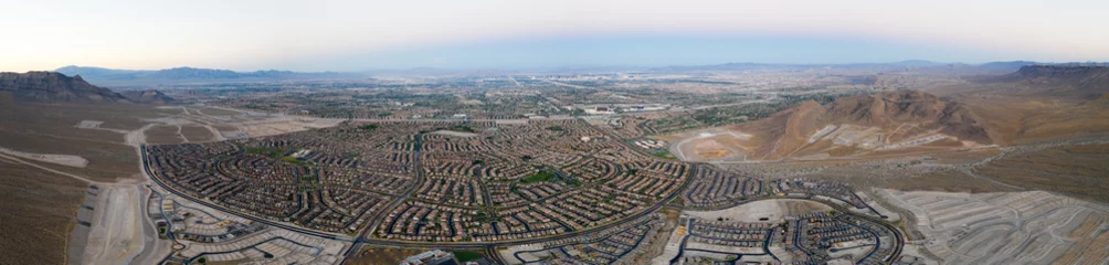Foto op Plexiglas A brand new planned community is located near Las Vegas, Nevada. This area is growing in population and housing continues to expand. © ead72